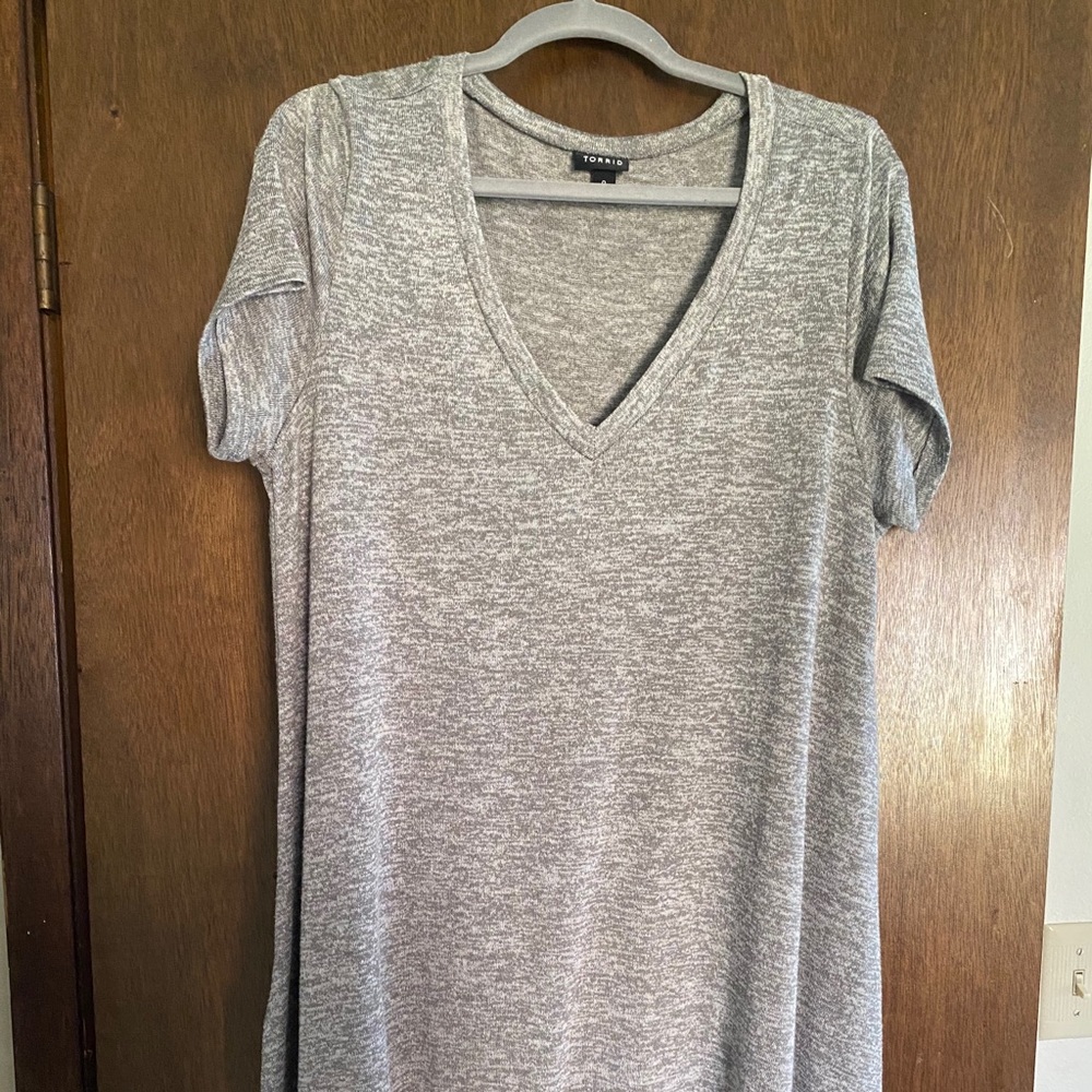 Gray shirt
